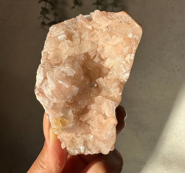 PINK HEULANDITE WITH HONEY CALCITE | calm - clarity