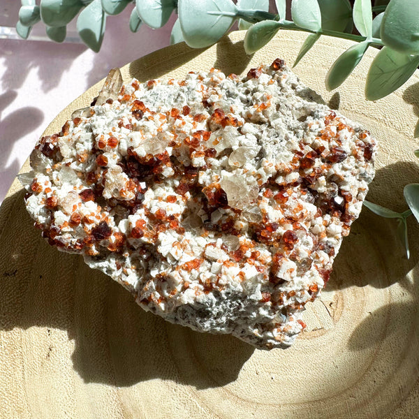 JasmineSVLGuitars Supernaturalハカランダ指板 Smoky Quartz with Spessartine Garnet 2.9 inch 0.76 lbs